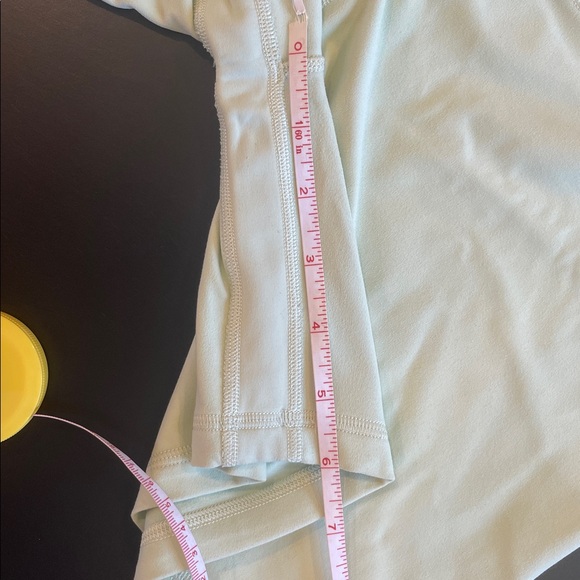 Lululemon align 6” mint green biker shorts - Picture 8 of 9